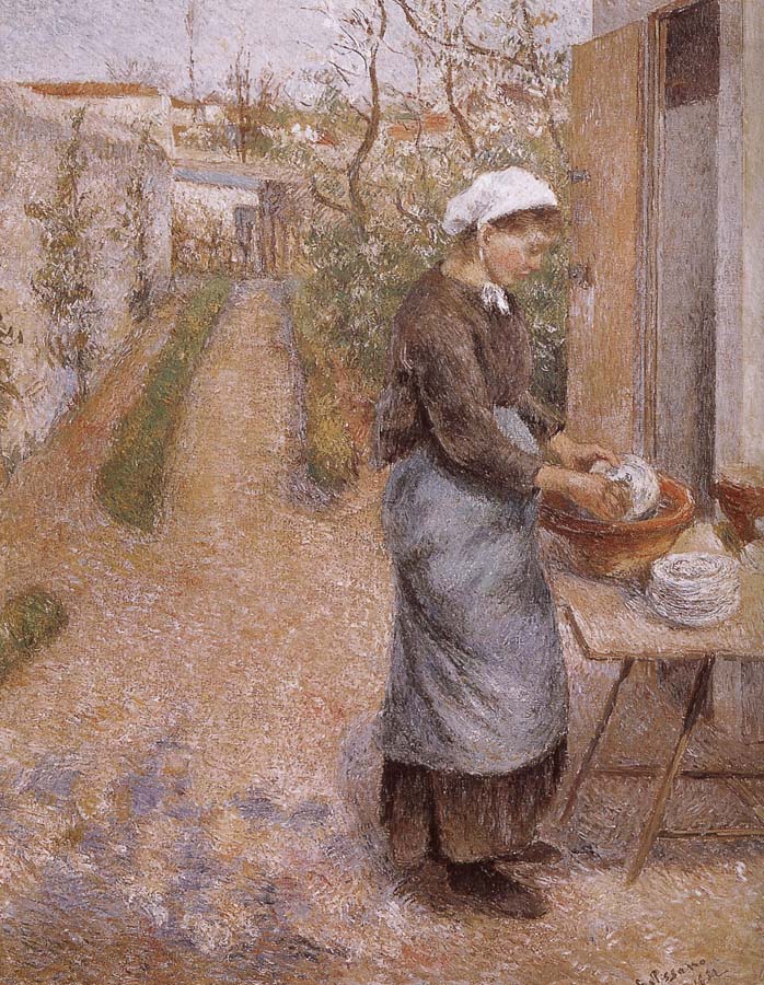 woman washing dishes